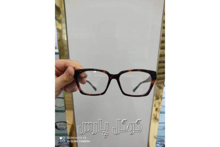 فروش عینک و لنز طبی